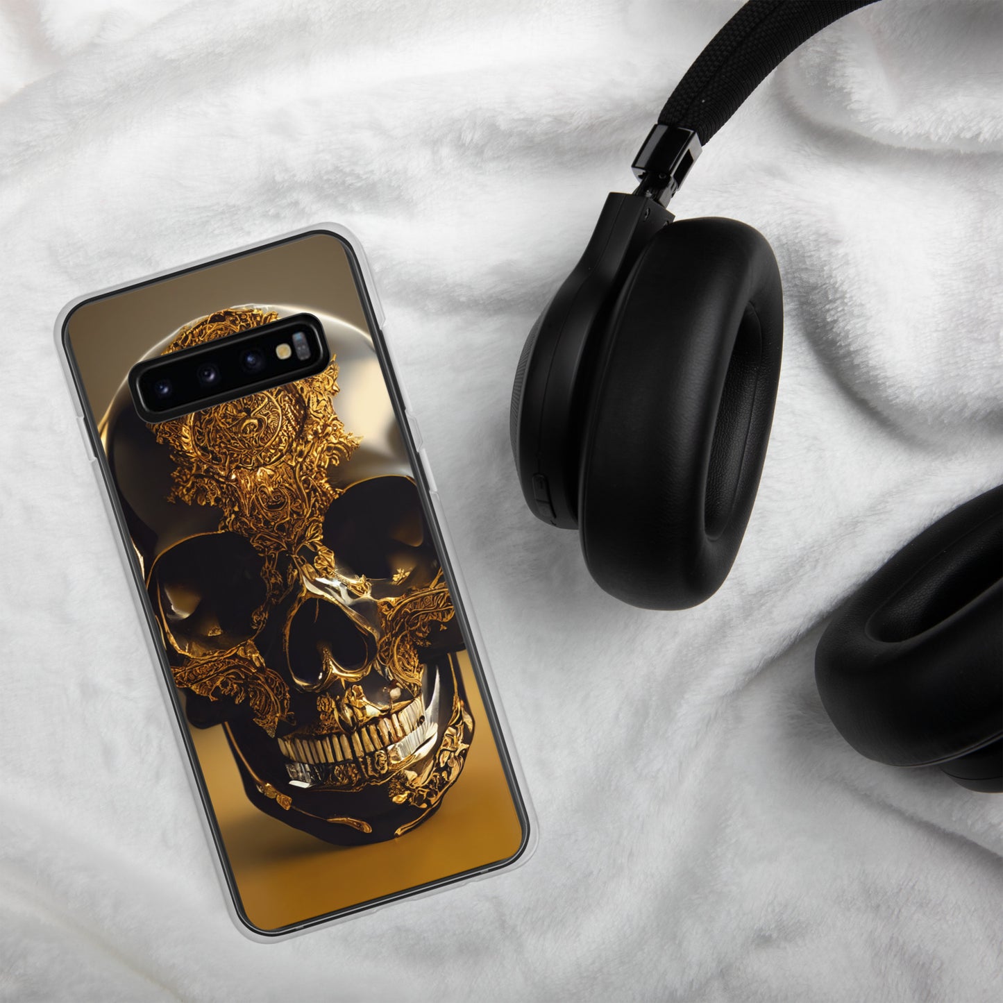 Obsidian Skull Gilded in Gold 1.0 Samsung Case